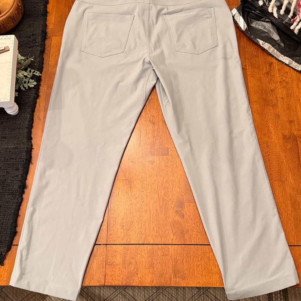 Lululemon Athletica ABC Classic-Fit Pants - 34/30 Silver Drop